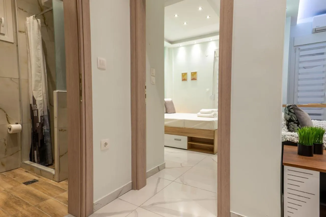 Apartment F & B Collection - Close To Seaside Boardwalk Thessaloniki