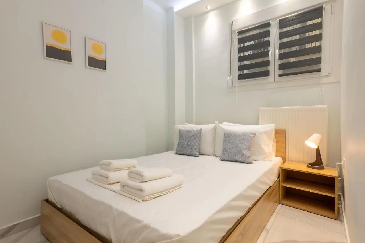 Apartment F & B Collection - Close To Seaside Boardwalk Thessaloniki