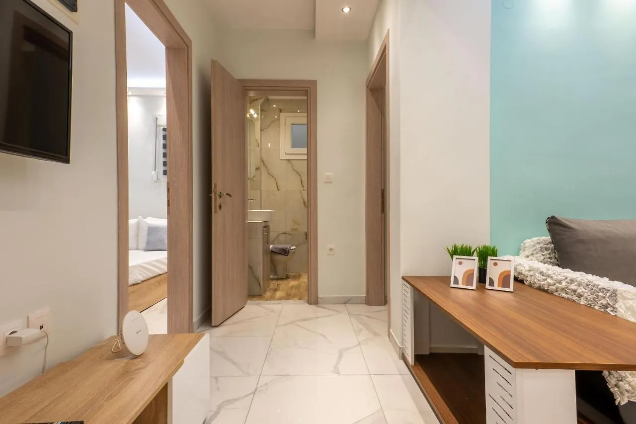 F & B Collection - Close To Seaside Boardwalk Thessaloniki Apartment