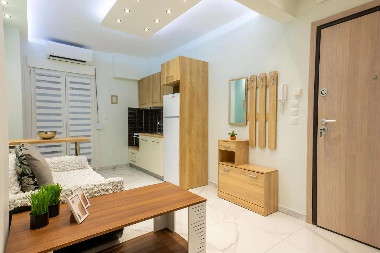 F & B Collection - Close To Seaside Boardwalk Thessaloniki Apartment
