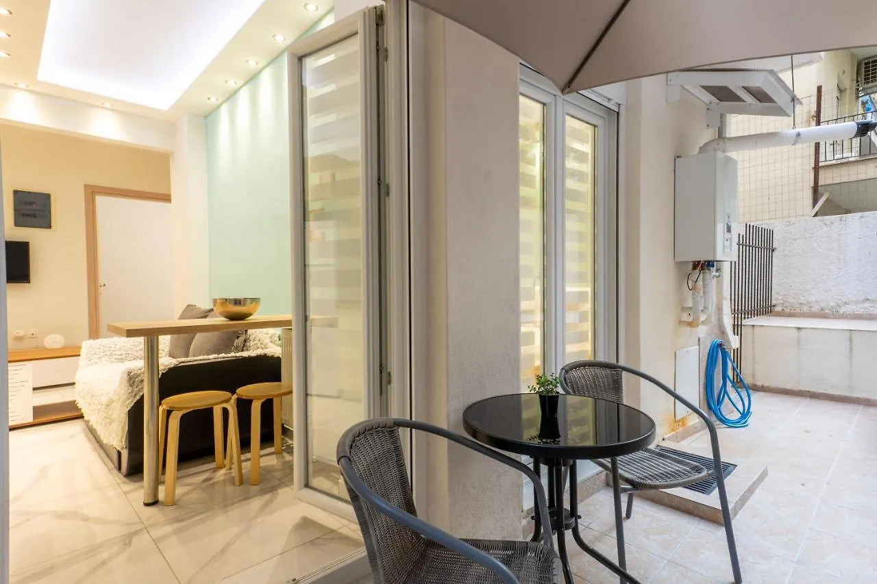 Apartment F & B Collection - Close To Seaside Boardwalk Thessaloniki Greece