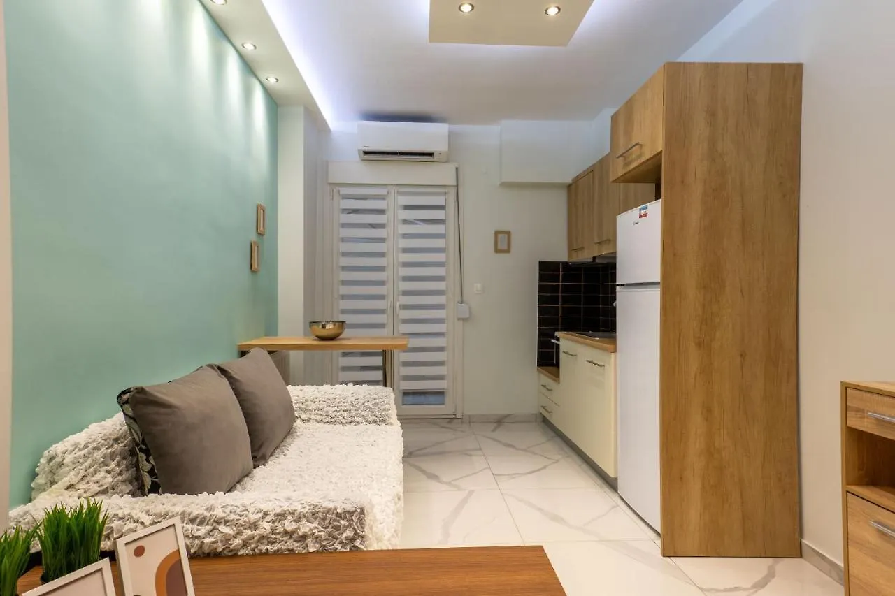 F & B Collection - Close To Seaside Boardwalk Thessaloniki Apartment