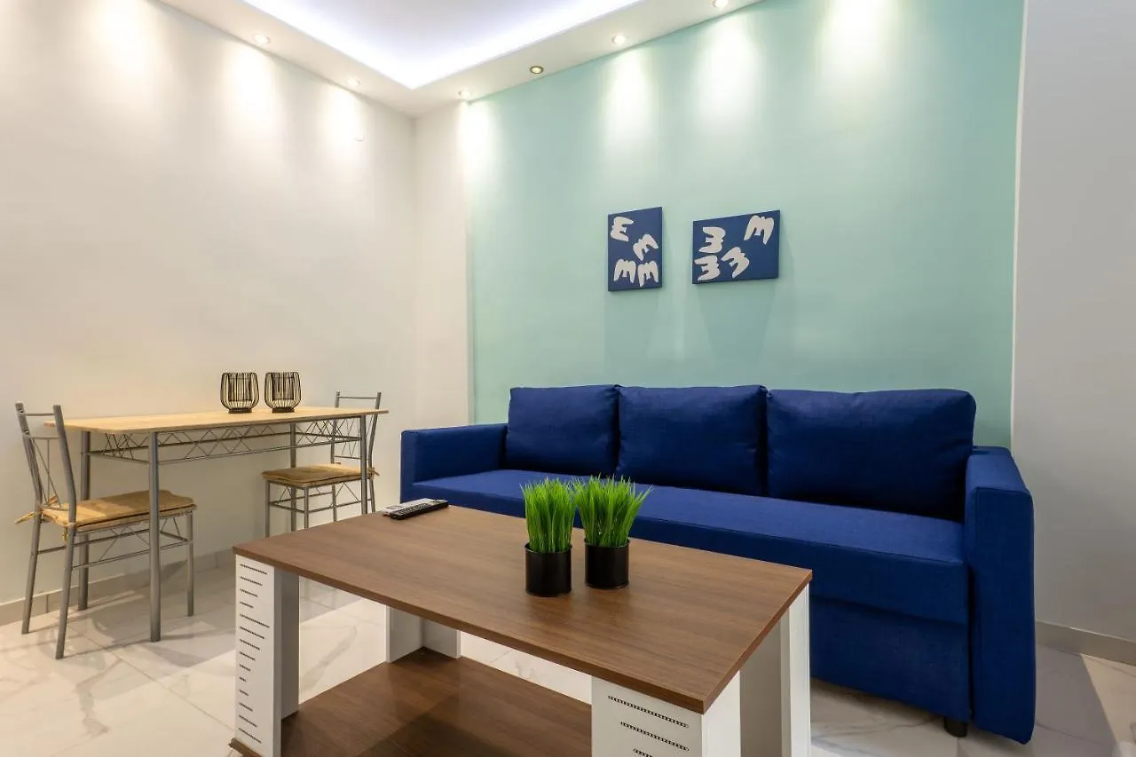 F & B Collection - Close To Seaside Boardwalk Thessaloniki